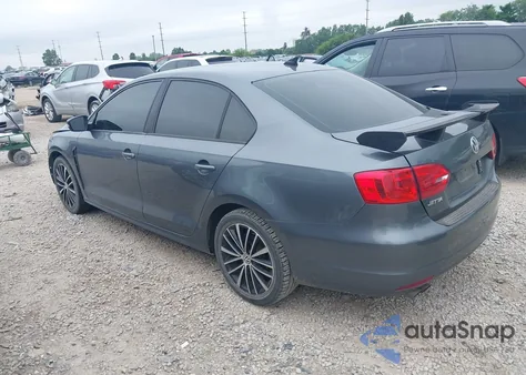 2014 Volkswagen Jetta 1.8T Se z USA, uszkodzony, nr VIN 3VWD07AJ5EM370069